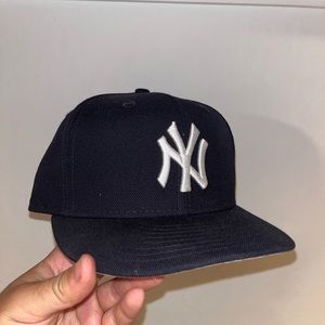 New York Yankees Hat (7 1/4)